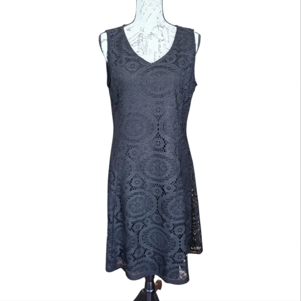 Joan Rivers Black Lace Sleeveless A-line Dress 12 - Picture 1 of 8